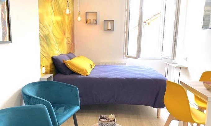 Rochefort Apartment | Studio Moderne au Cœur de Rochefort - Vivez L'élégance et le Confort