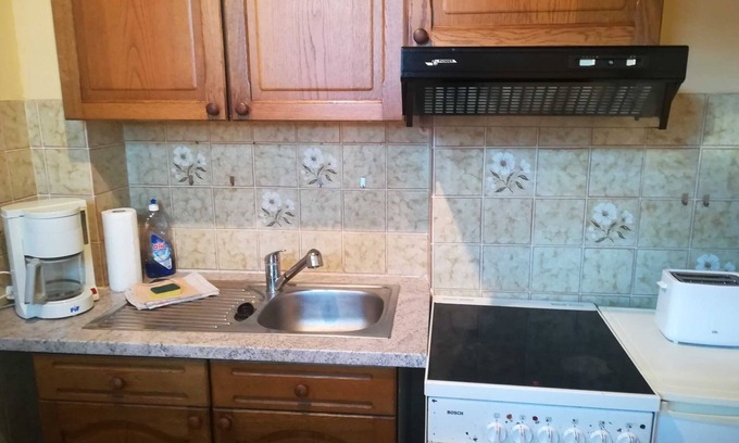 Ober-Morlen Apartment | Studio OM2 = Angela - Haus OM für 1-16 Personen, 23km bis Ffm-nord