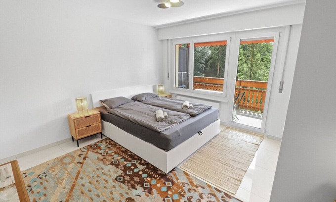 Lens Apartment | Studio Paisible et Chaleureux