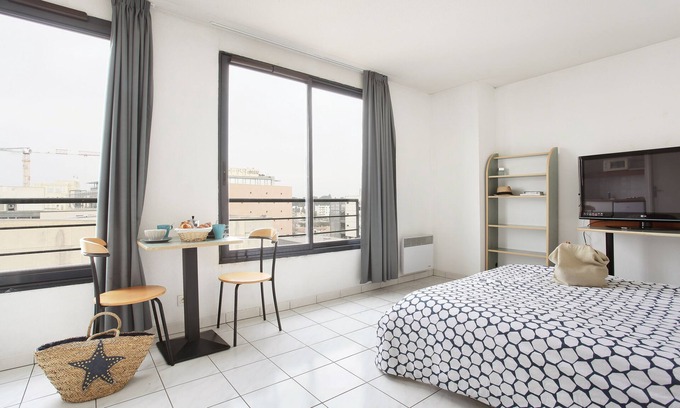 La Lironde Apartment | STUDIO PORT MARIANNE