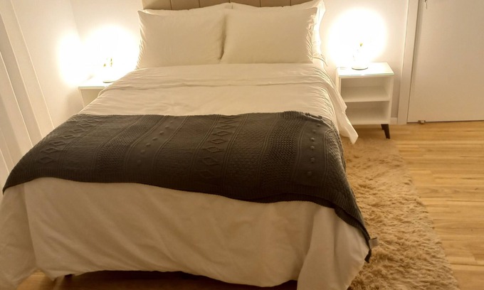 Marinas Apartment | Studio Praia do Jardim 1