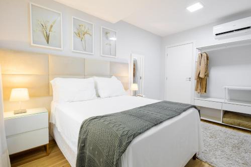 Praia do Jardim Apartment | Studio Praia do jardim 1 305A