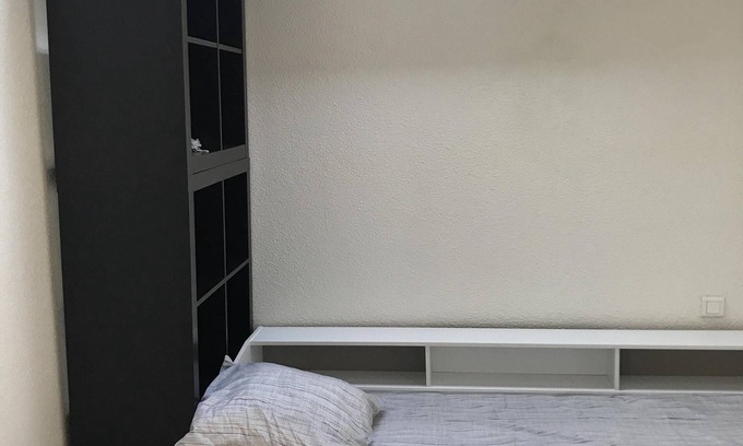 Leon Blum - Bon Coin Apartment | Studio-Standard-Ensuite with Shower-Studio 12m2