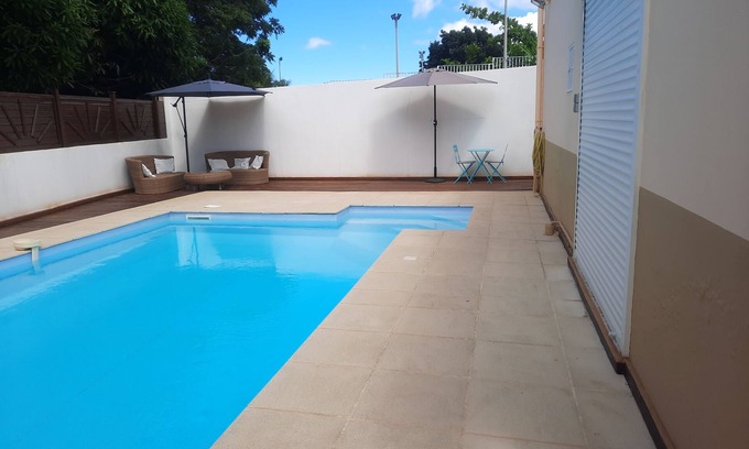 Saint-Claude Apartment | Studio Tout Confort Avec Piscine