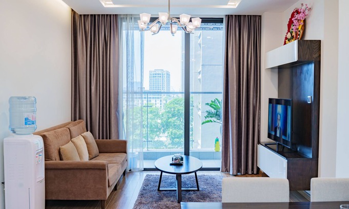 Trung Hoa Nhan Chinh Apartment | Studio Vinhomes Dcapitale