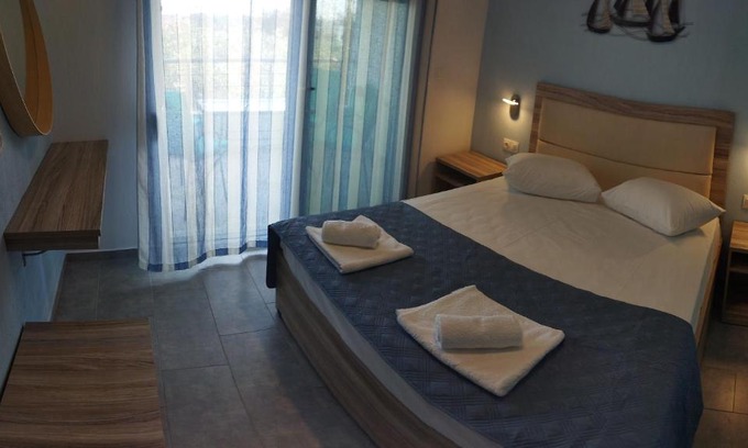 Potos House | STUDIOS KOULA 2-DIMOS