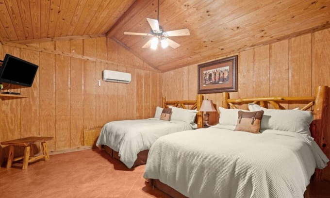 Milam County Apartment | Stunning 3,000 Acre Exotic Game Ranch | Sleeps 36