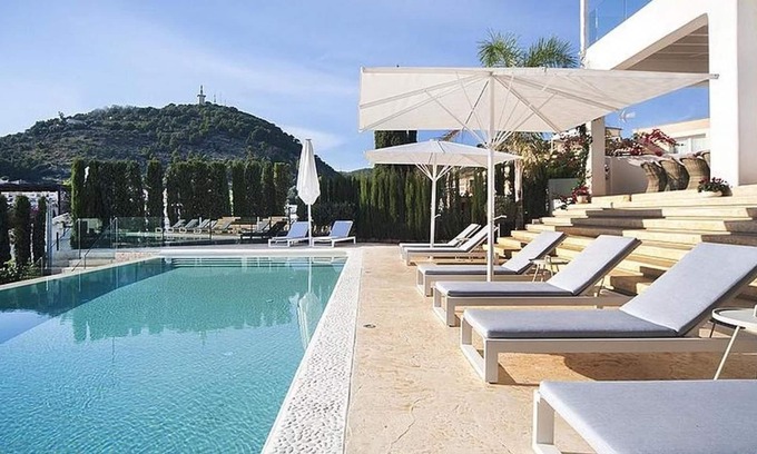 Palma de Mallorca Villa | Stunning and luxurious villa