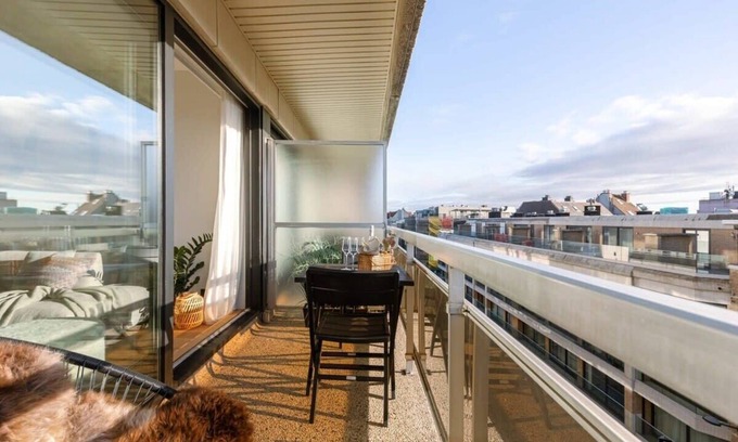 Het Zoute Apartment | Stunning and modern apartment with sunny balcony