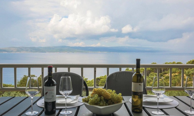 Brela Apartment | Stunning apartment in Brela with WiFi
