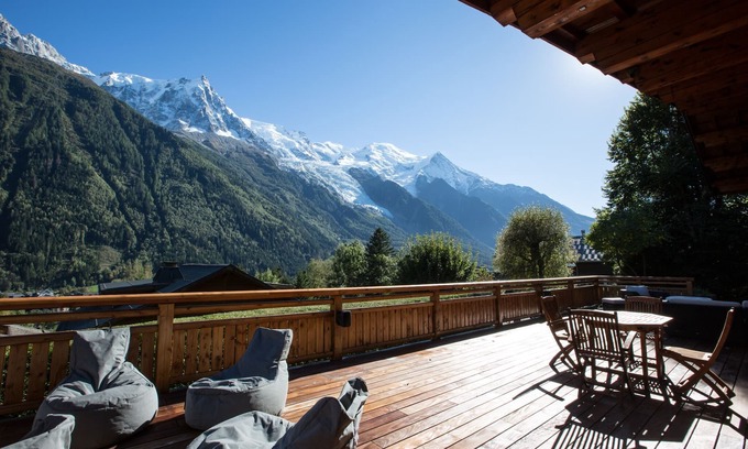 Chamonix City Centre Ski Chalet | Stunning chalet with best views of Mont Blanc, large garden, hot tub, sauna,
