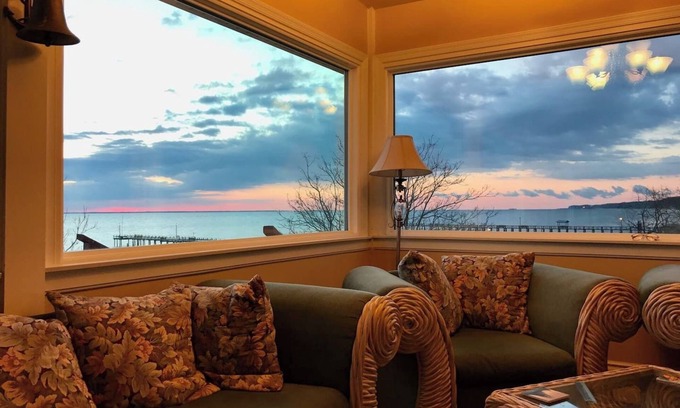 Port Republic House | Stunning Chesapeake view from almost ever room, private 15 home community beach, fossils, 450 pier