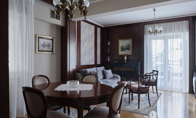 Mousio Apartment | Stunning-Classical Penthouse