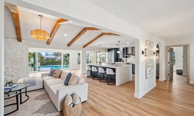 Port Richey House | Stunning HGTV-style Private Pool Home near Tarpon Springs