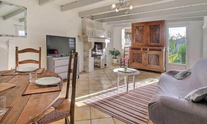 Saint-Denis-du-Pin House | Stunning home in Essouvert with Wi-Fi
