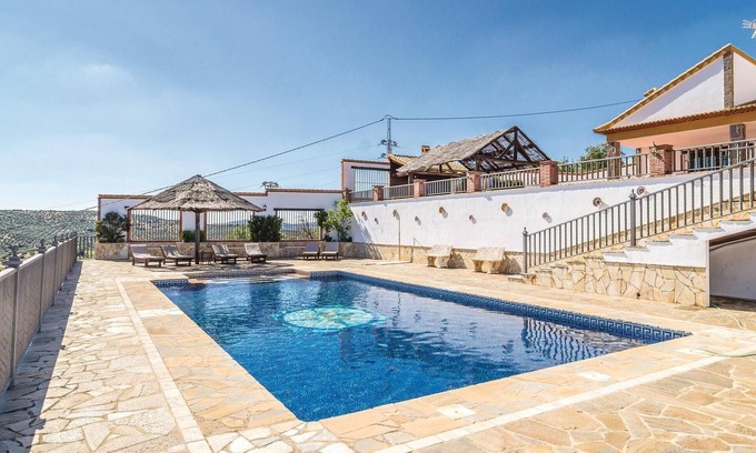 Iznajar House | Stunning home in Iznájar with WiFi