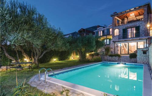 Kremena House | Stunning Home In Klek With Jacuzzi