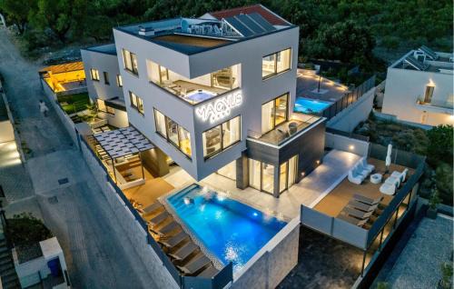 Zelenka House | Stunning Home In Makarska With Sauna