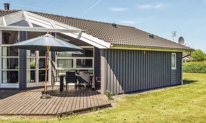 Spodsbjerg House | Stunning home in Rudkøbing with sauna