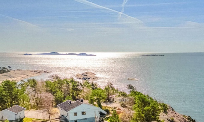 Sogne House | Stunning home in Søgne with WiFi