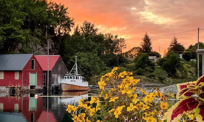 Torangsvag House | Stunning home in Torangsvåg