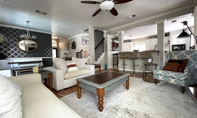 McNeil House | Stunning N. Austin Oasis with Pool near The Domain