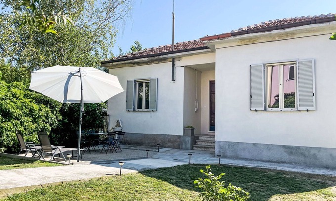 Castel Rocchero House | Stunning private villa for 4 guests with WIFI, terrace, panoramic view and parking
