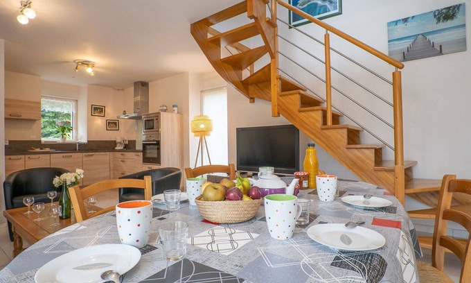 Plouzelambre Villa | Stunning private villa for 6 people with WIFI, TV, terrace and pets allowed
