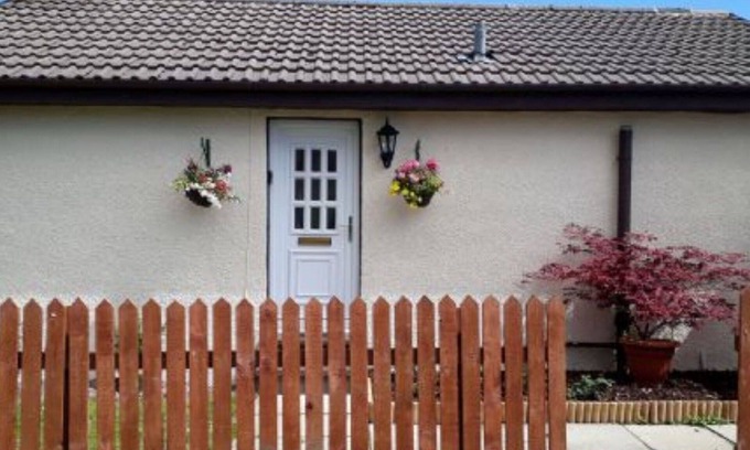 Achachork House | Stunning private villa for 2 people with WIFI, TV and pets allowed