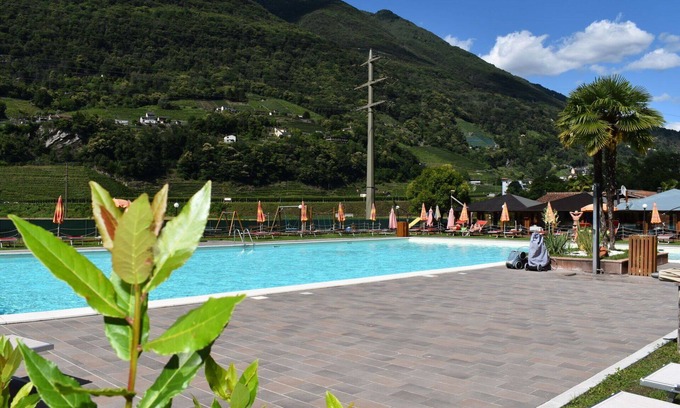 Riazzino House | Stunning private villa for 5 people with A/C, WIFI, pool, terrace, pets allowed and panoramic view