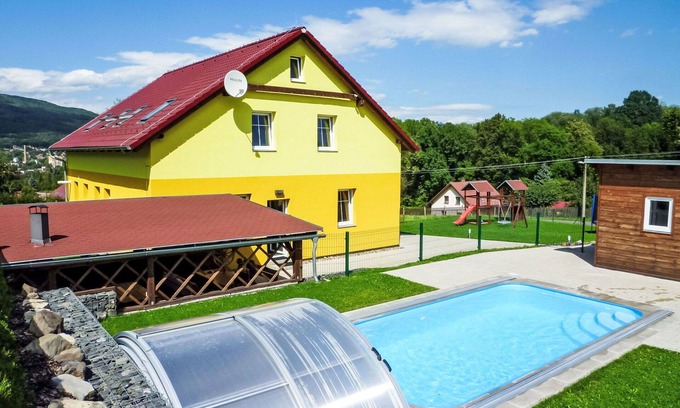 Jilove House | Stunning private villa for 18 guests with WIFI, hot tub, private pool, TV and patio