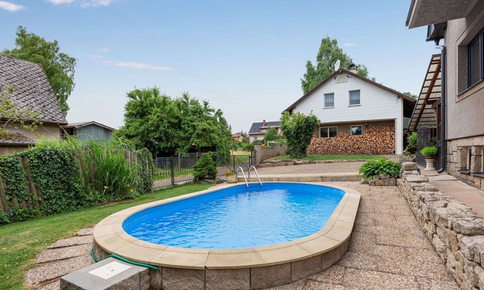 Tatobity House | Stunning private villa for 6 guests with private pool, WIFI, TV and pets allowed
