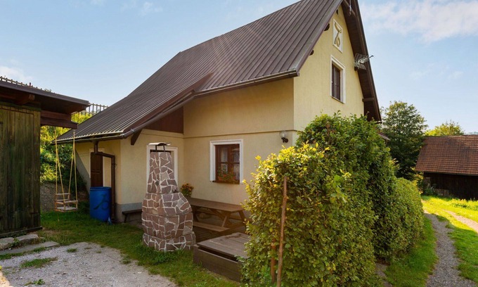 Haje nad Jizerou House | Stunning private villa with private pool, WIFI, TV, terrace, pets allowed and panoramic view