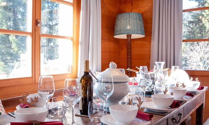 Villars-sur-Ollon House | Stunning private villa for 10 people with WIFI, TV and terrace