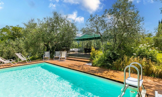 Pian di Sco Villa | Stunning private villa for 6 guests with WIFI, private pool, TV and panoramic view
