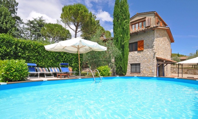 San Sano Villa | Stunning private villa for 8 guests with A/C, WIFI, private pool, TV, patio and panoramic view