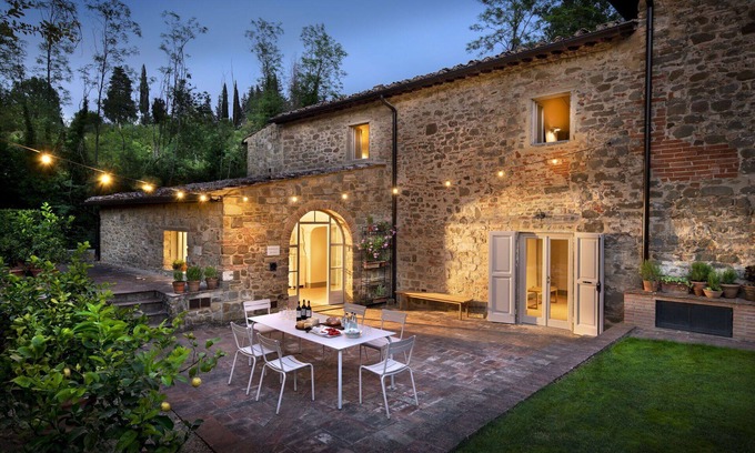 Greve in Chianti Villa | Stunning villa for 18 guests with WIFI, A/C, private pool and TV