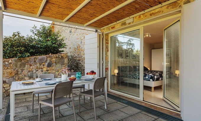 Colle di Compito Villa | Stunning villa for 4 guests with WIFI, private pool, TV, terrace and parking