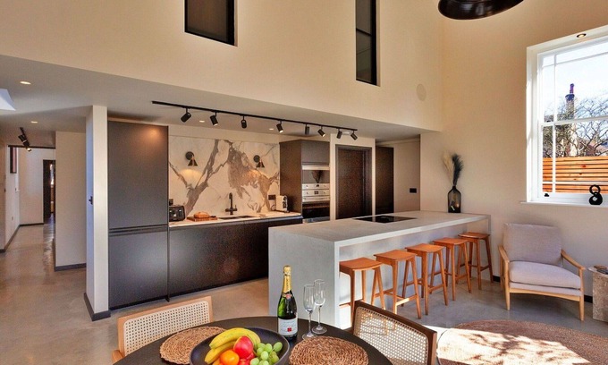 Appledore House | Stunning villa for 6 people with WIFI and pets allowed