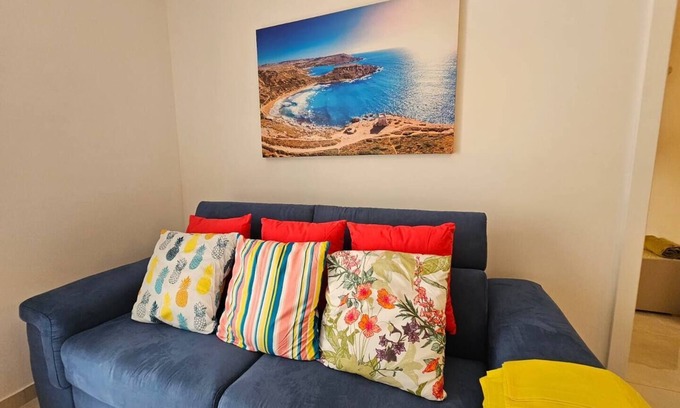 Sliema Apartment | Stylish 2-Bedroom Apartment at Sliema Ferry Tignes