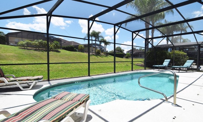 Calabay Parc House | Stylish 3 bed/2.5 bath pool home, games room + arcade games, 12 miles to Disney!