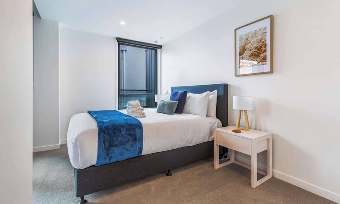 Eden Terrace Apartment | Stylish Apt+Balcony+Full Amenities Zodiak Stays