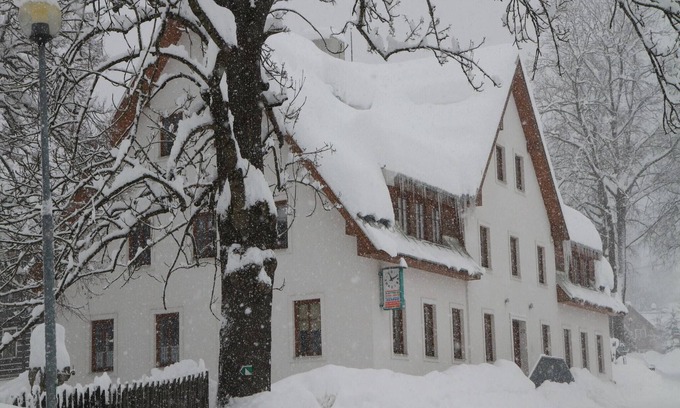 Rokytnice nad Jizerou Apartment | Stylish Apartment Near Skiing