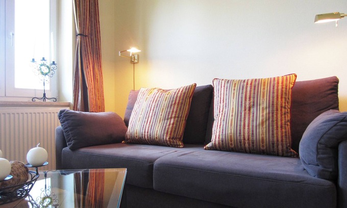 Kuhlungsborn Ost Apartment | Stylish vacation apartment with covered balcony, pets welcome