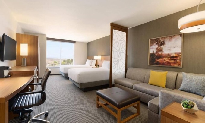 Page Hotel | Stylish & Roomy Queen Room | Breakfast Included | Swimming Pool & Fitness Center