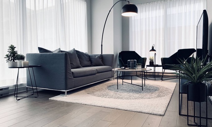Downtown Montreal Condo | STYLISH & SPACIOUS 2BDR IN 5 STAR DOWNTOWN HIGH RISE COMPLEX