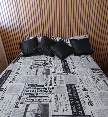 Parque Jacaraipe House | Suíte bem localizada, perto da praia, ar-condicionado e garagem