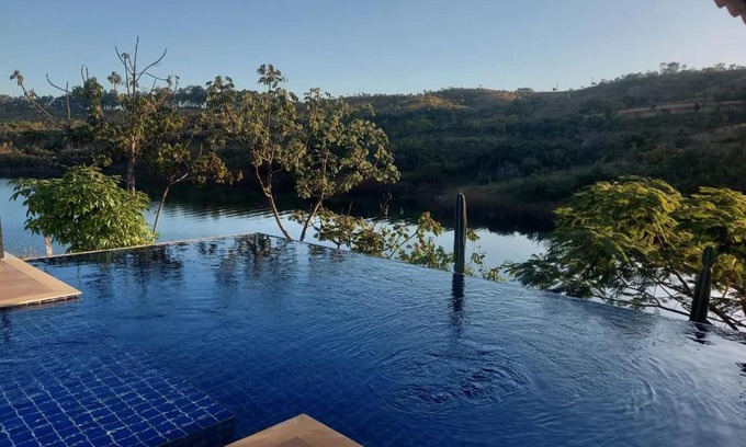 Capitolio House | Suítes Canaã