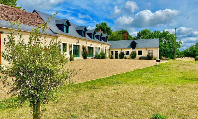 Beaumont-Pied-de-Boeuf Other | Sublime renovated farmhouse with swimming pool - great comfort