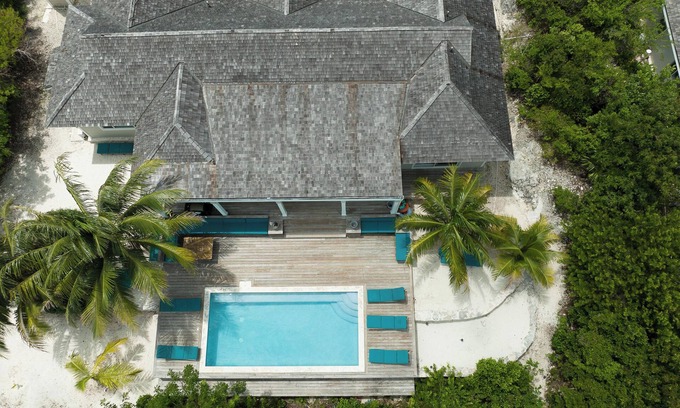 Hartswell House | Sueno De Mar: Beachfront Villa for 10